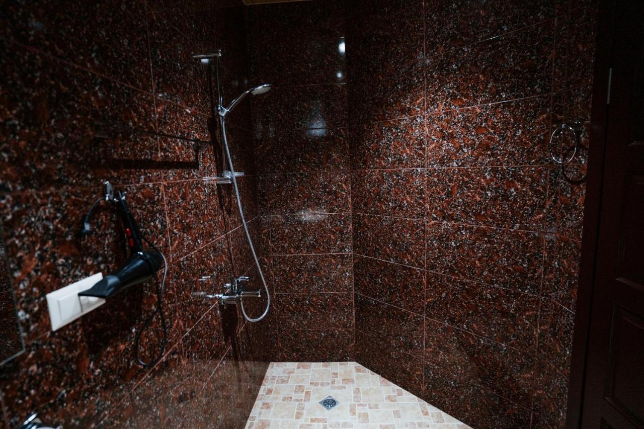 Hotel General Батуми Экстерьер фото