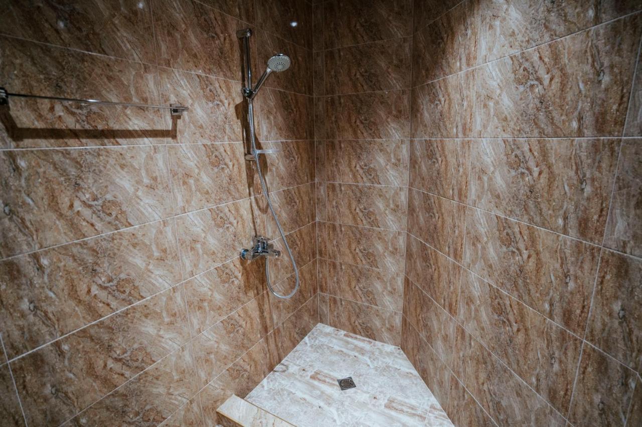 Hotel General Батуми Экстерьер фото
