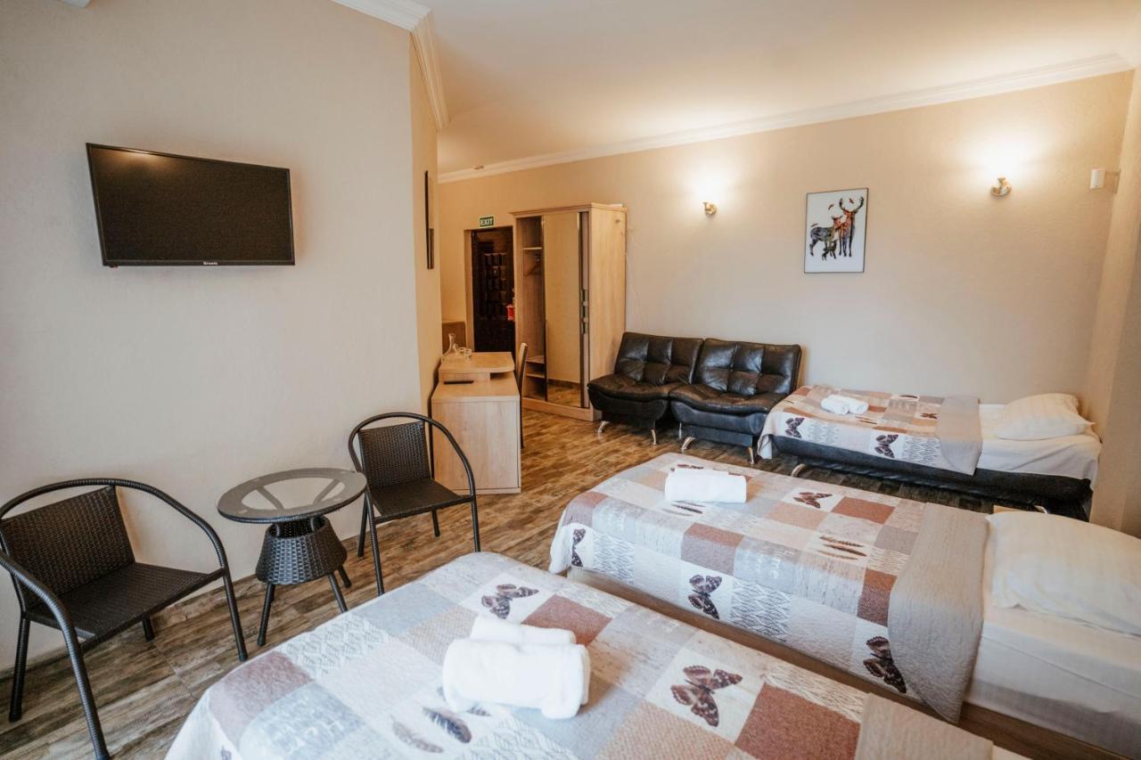 Hotel General Батуми Экстерьер фото
