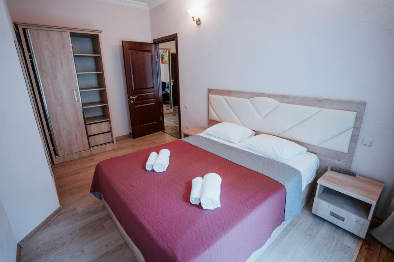 Hotel General Батуми Экстерьер фото